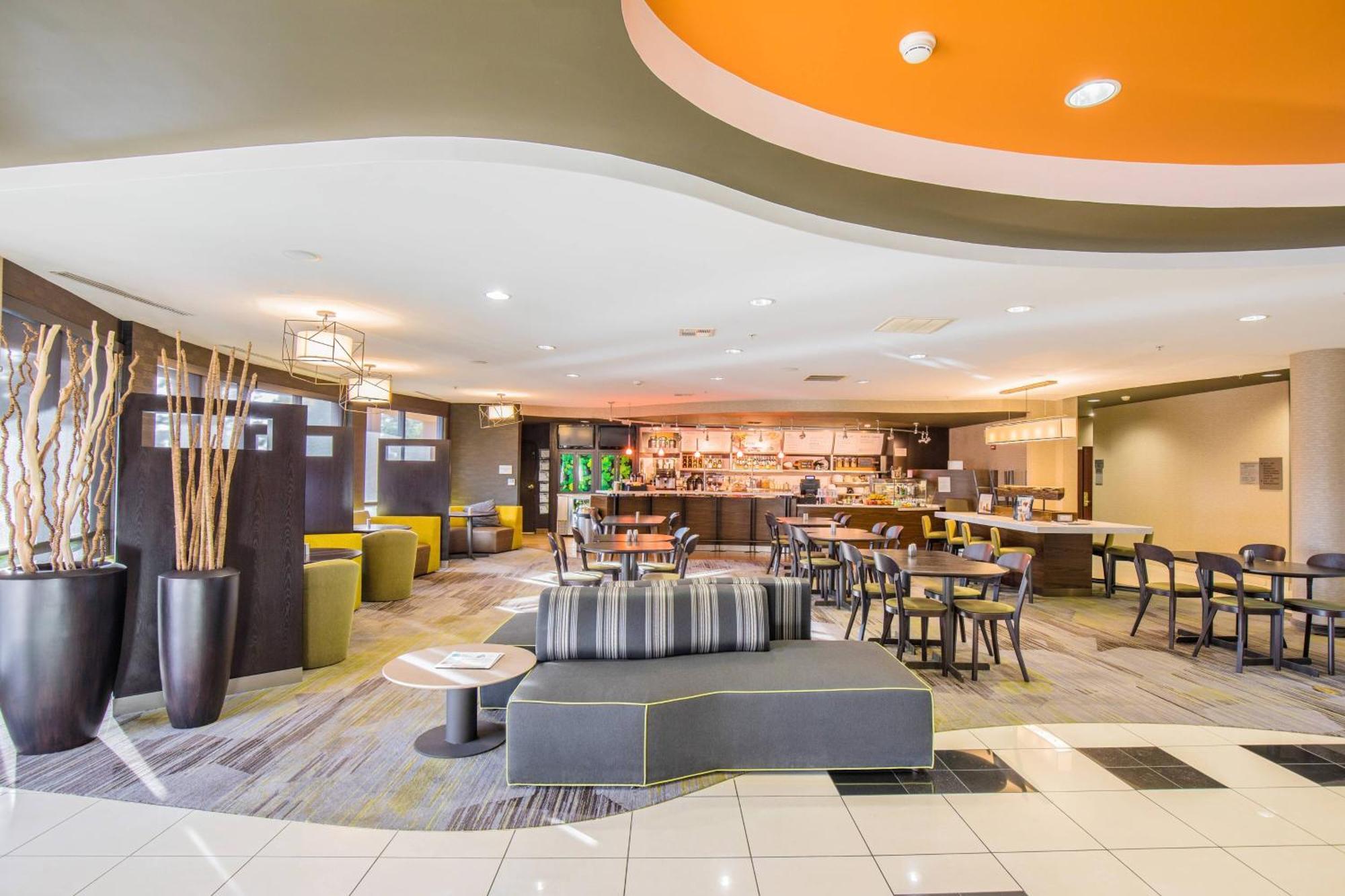 Courtyard By Marriott Merced Exterior foto