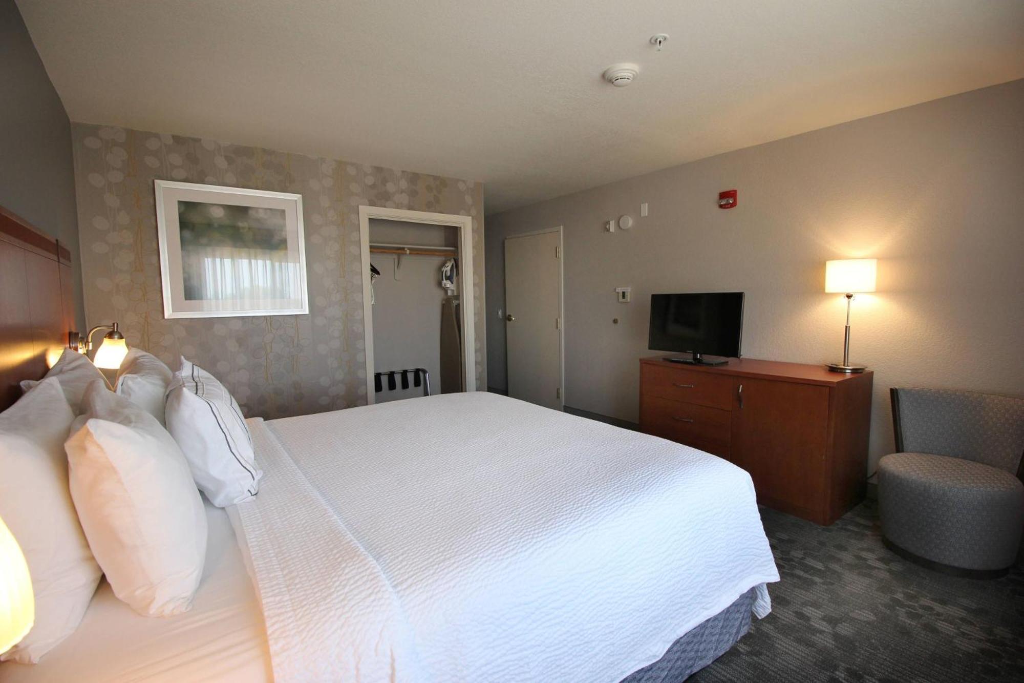 Courtyard By Marriott Merced Exterior foto