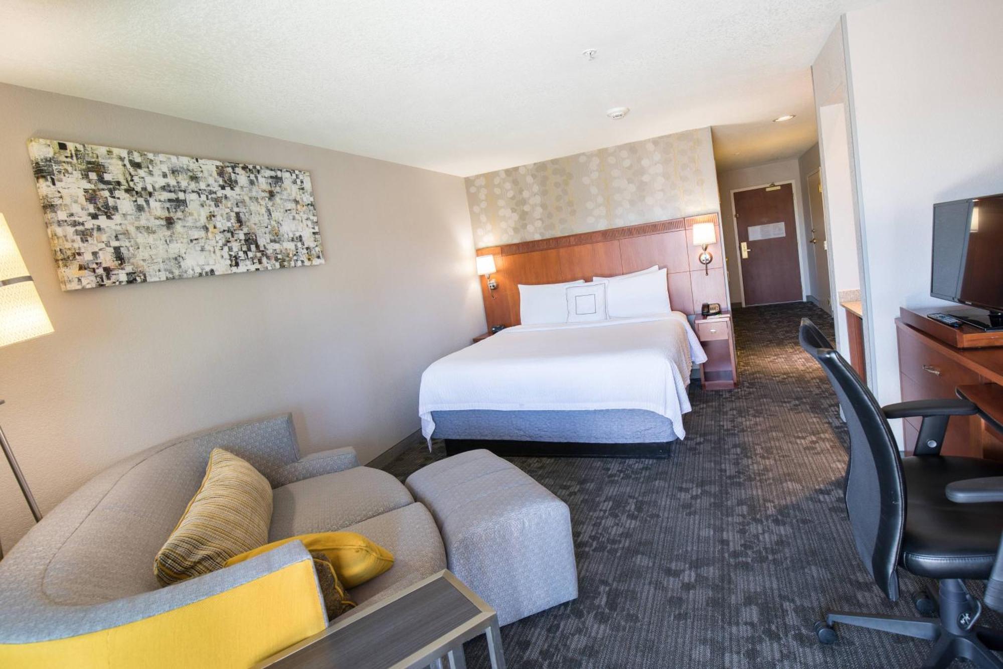 Courtyard By Marriott Merced Exterior foto